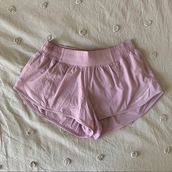 Lululemon Hotty Hot Short 2.5”